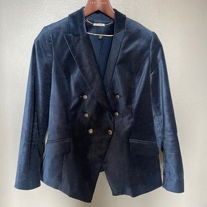 Navy blue White House, Black Market size 6P velvet jacket with silver buttons